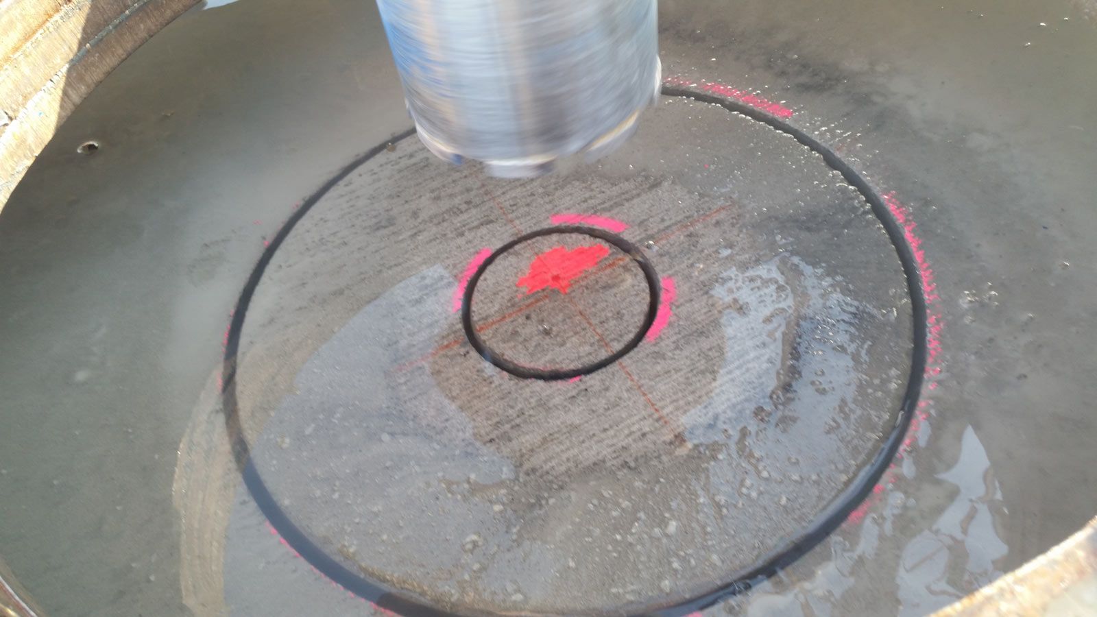 Tăieri în beton cu disc diamantat
